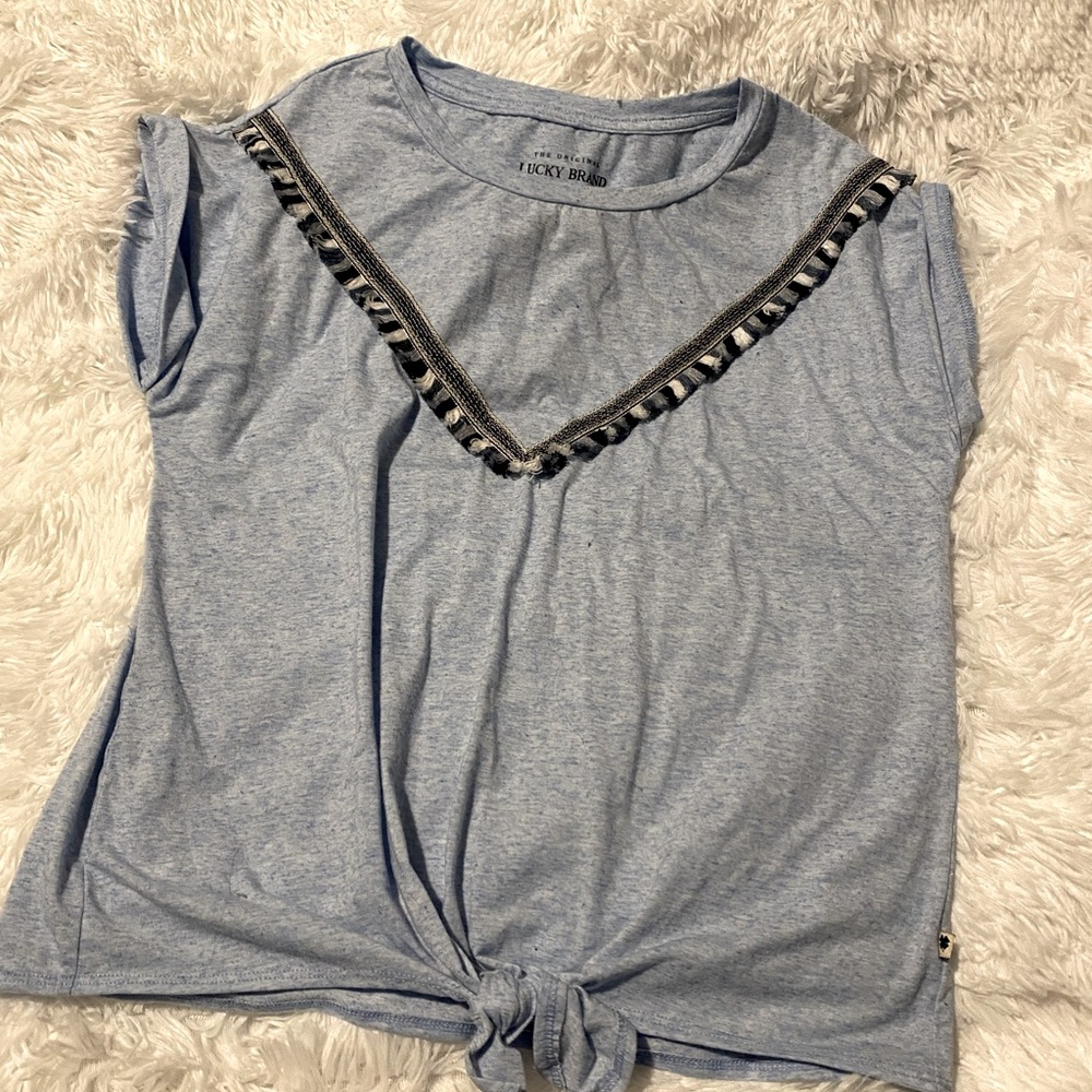 Lucky brand T-shirt